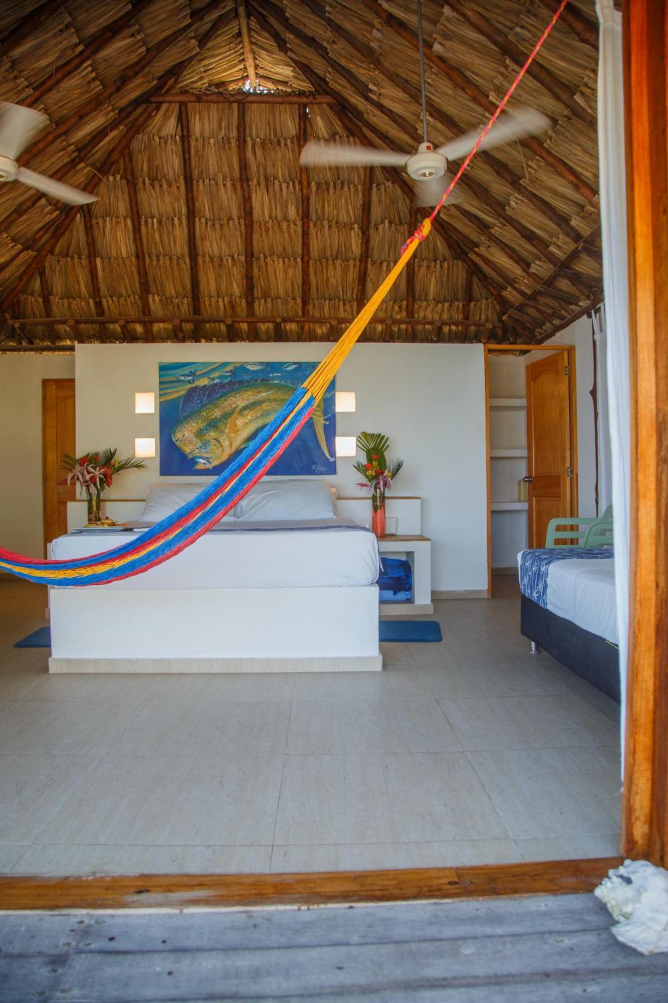 Hotel Isla Del Pirata Isla Grande  Esterno foto