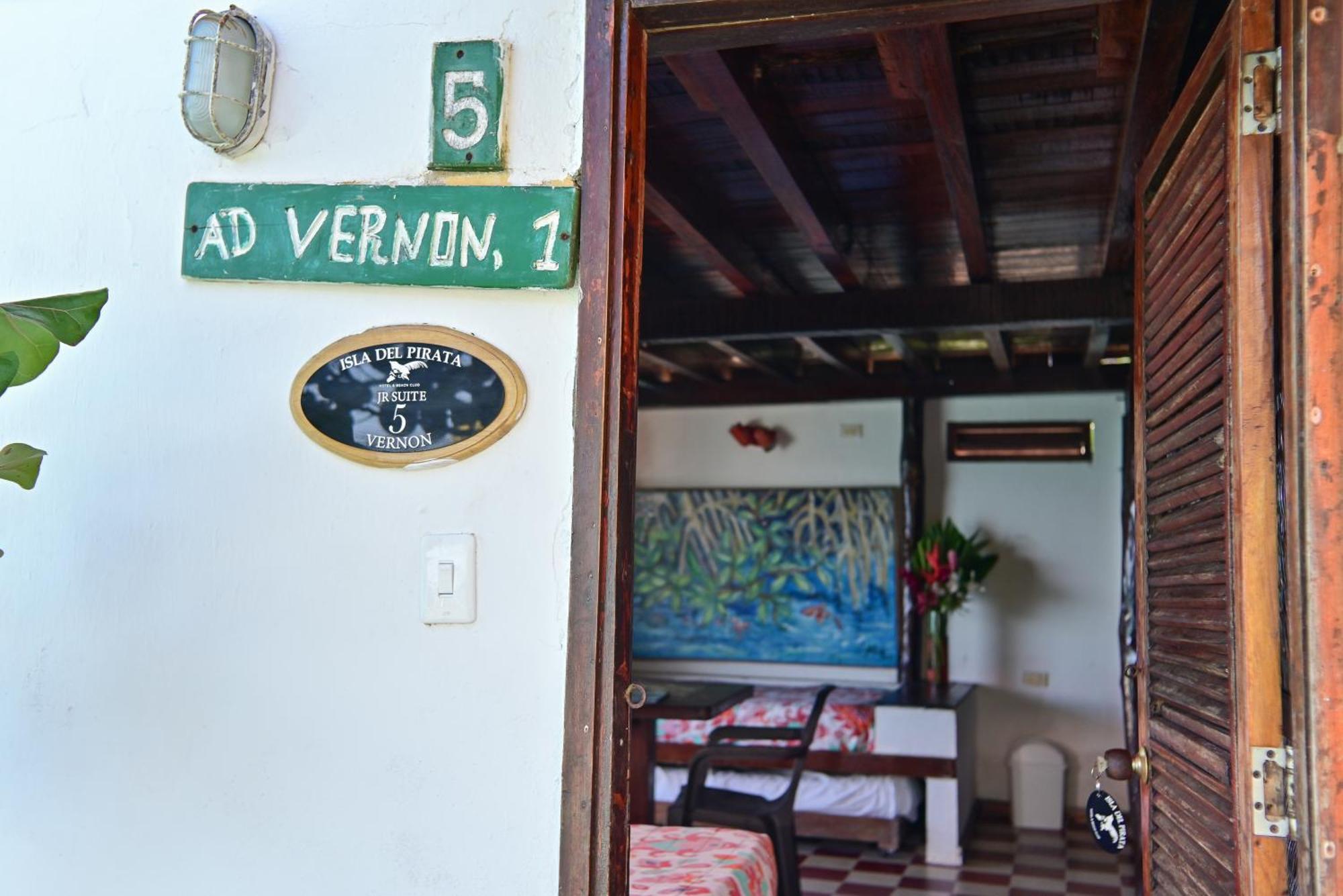 Hotel Isla Del Pirata Isla Grande  Esterno foto